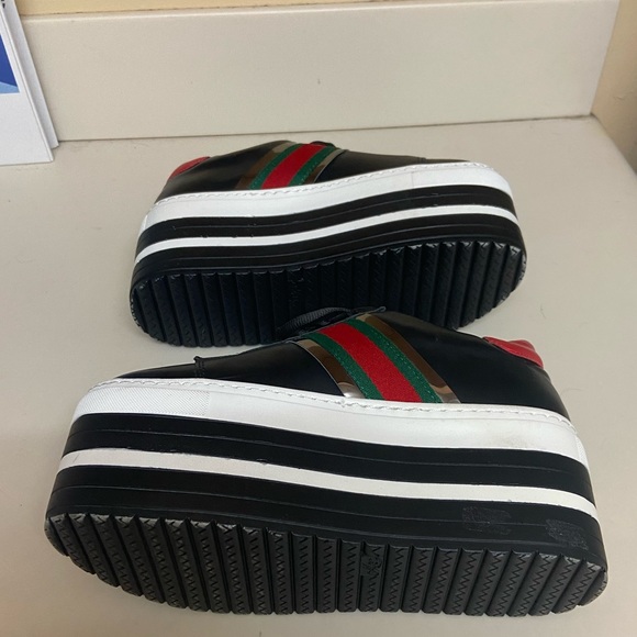 Seniorah Platforms - Picture 4 of 6